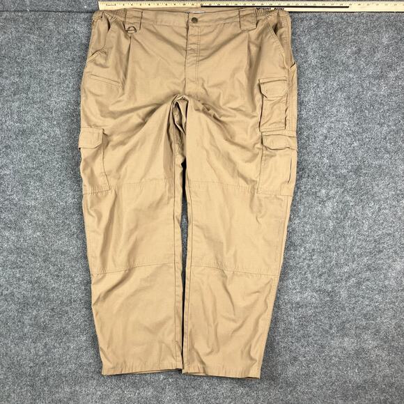 5.11 Tactical Cargo Pants Mens Size 44x32 Khaki Outdoor Utility Workwear Rugged - Picture 1 of 10
